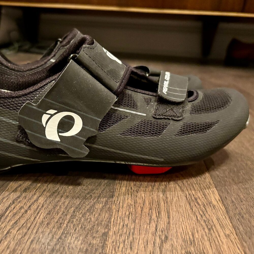 Pearl iZUMi Men's TRI Fly Select V6 Cycling Shoe, Black/Shadow Grey, 42 EU/8.5 D